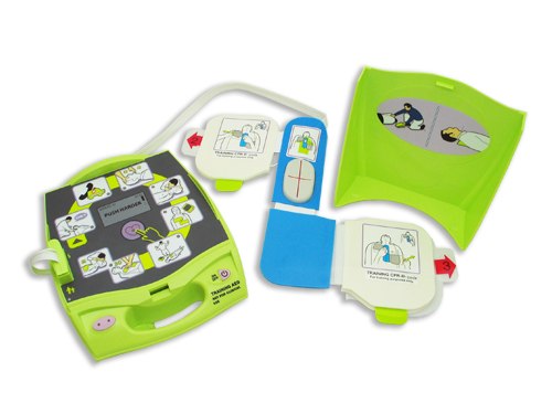 Defibrylator AED Plus - recenzja